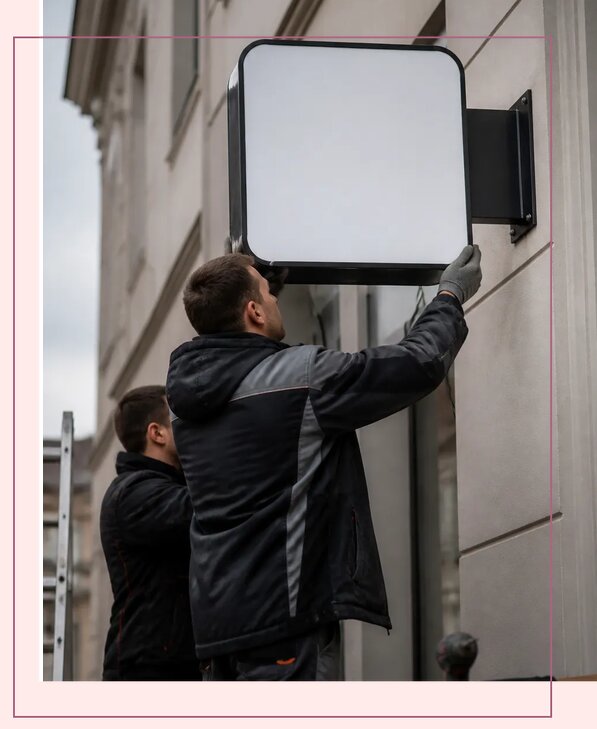 Изготовление и монтаж светового панель кронштейна в Северске